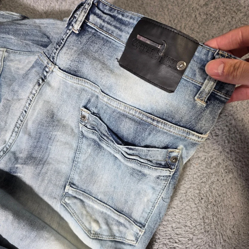 Copper Rivet Mens 42x39 Stacked Fit Jeans Light Wash Distressed Frayed Hem